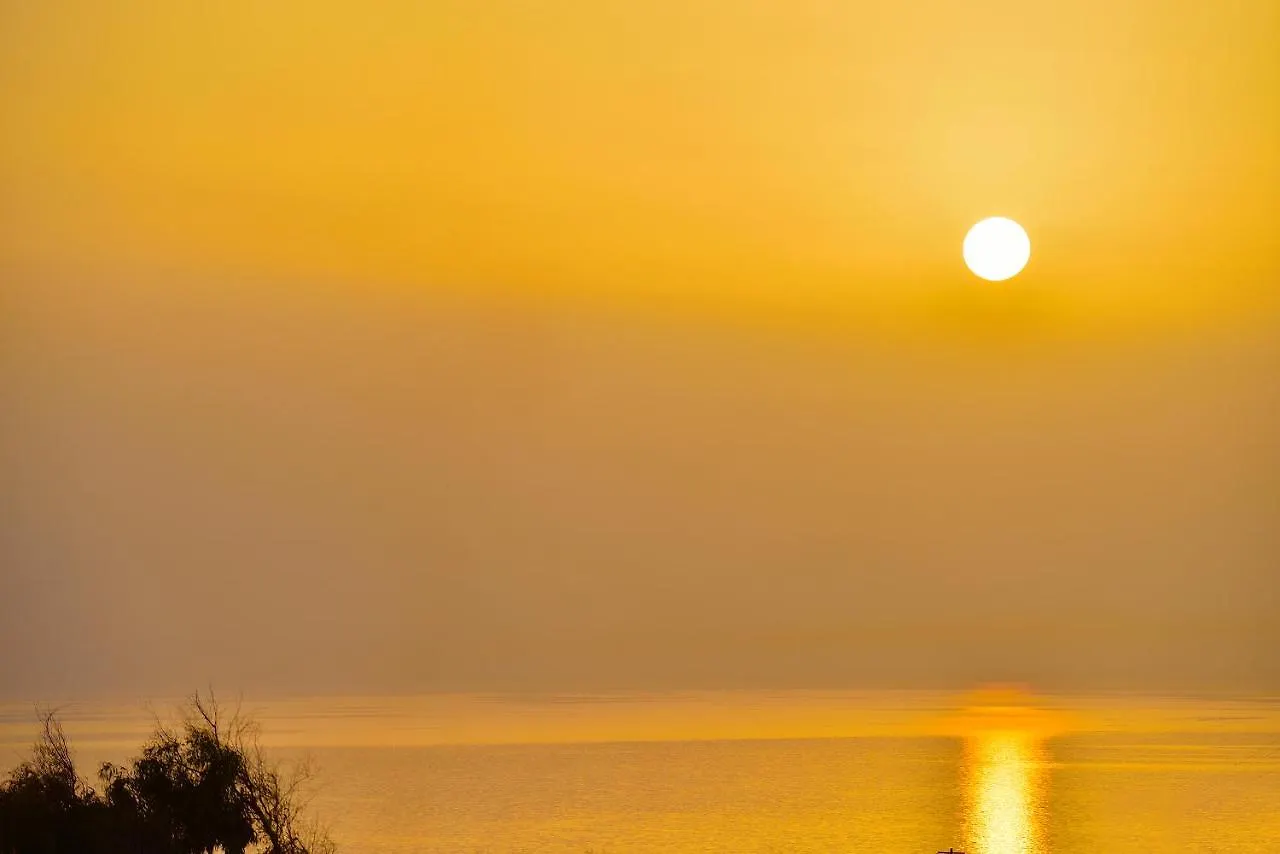 Paolas Sunset Agios Stefanos  Aparthotel