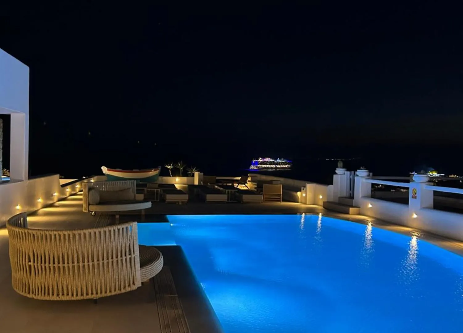 ** Hotel apartamentowy Paolas Sunset Agios Stefanos Avliotes Grecja
