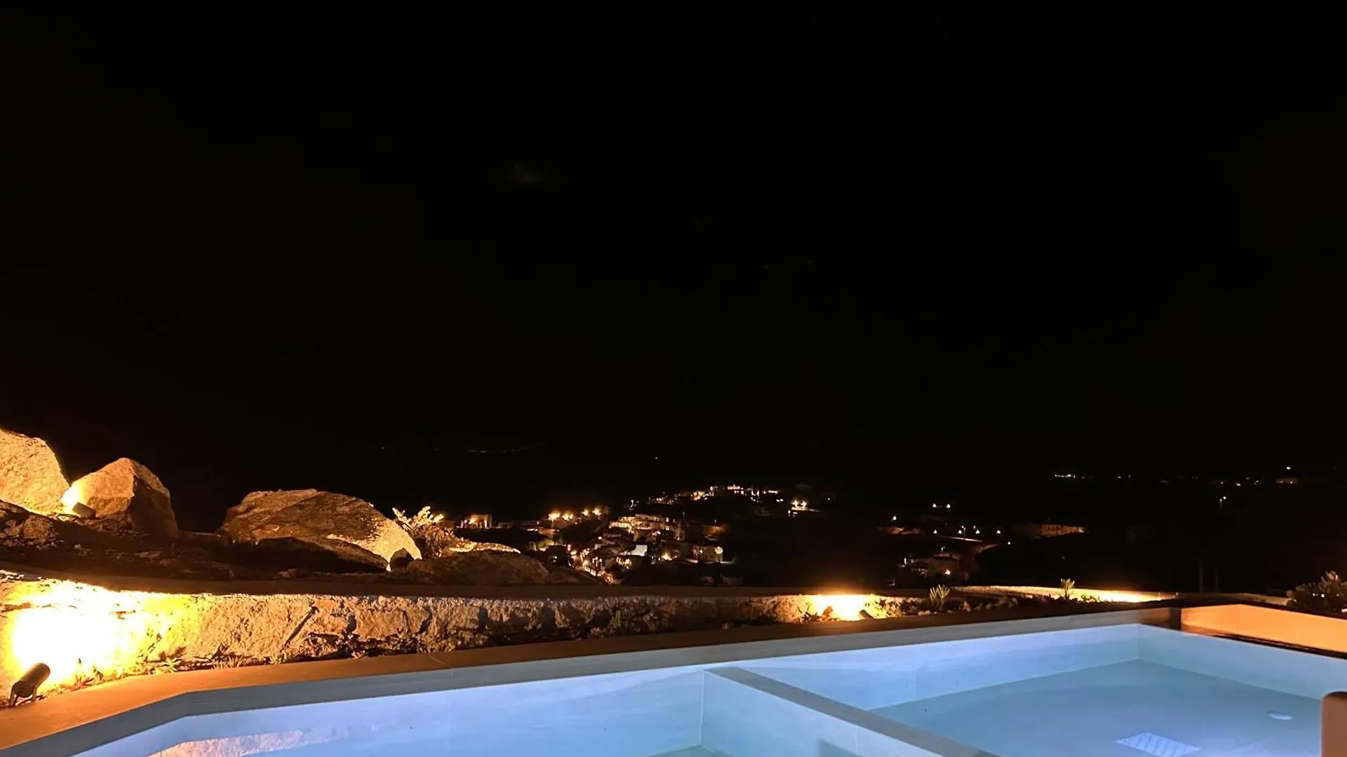 Apart Otel Paolas Sunset Agios Stefanos
